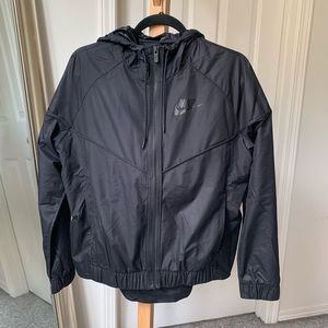 Nike Women’s Running Jacket